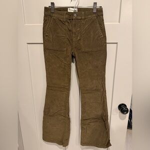 No Boundaries Women’s Brown Corduroy Pants
